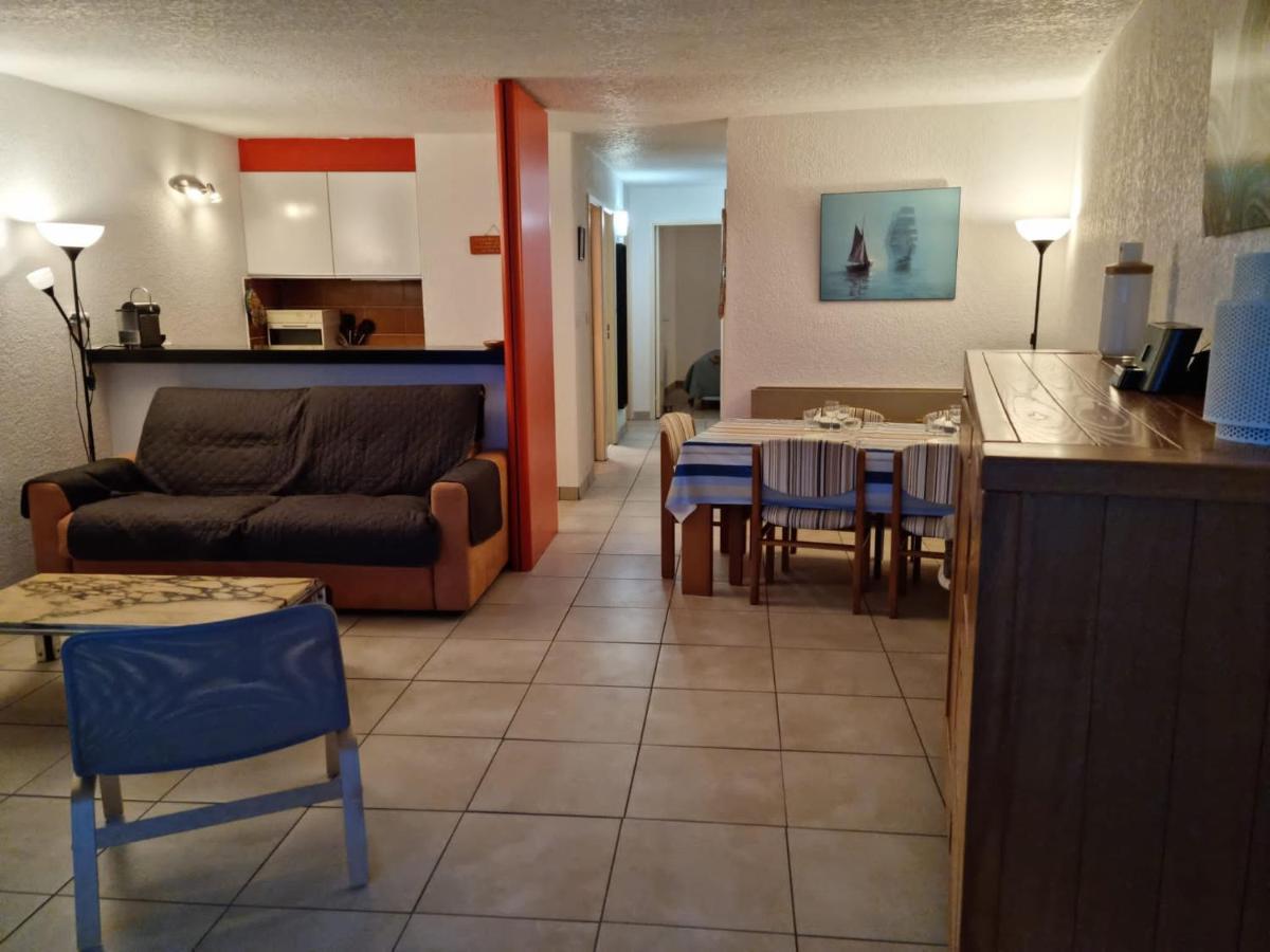 Cnn Ulysse 1 - Appartement Vue Mer Avec Garage ลา กร็องเดอ-ม็อต ภายนอก รูปภาพ